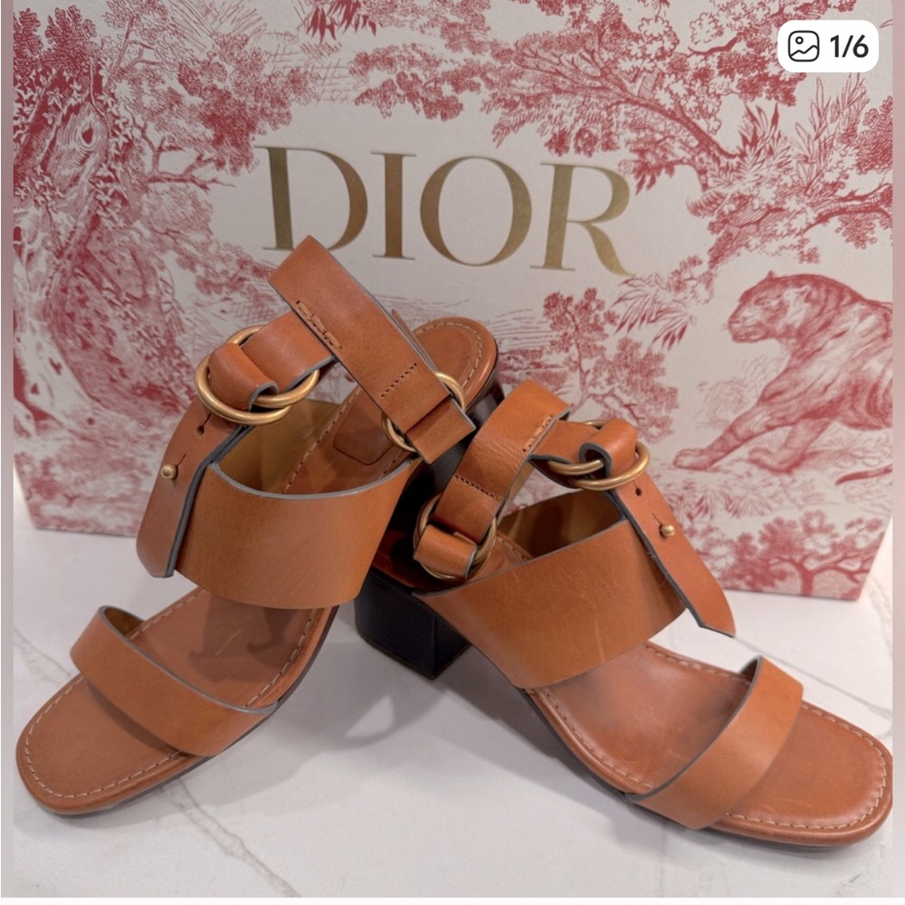 New Chloe Kingsley sandals Tan Sz 36.5